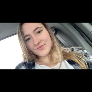 Meet your Posher, Pam